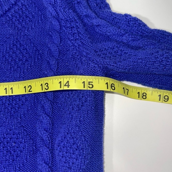 Guess Cobalt Blue Zip Shoulder Cable Knit Cropped Sweater XXsmall Women’s - Picture 7 of 10